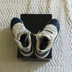 Air Jordan 11 Retro Low LE GS